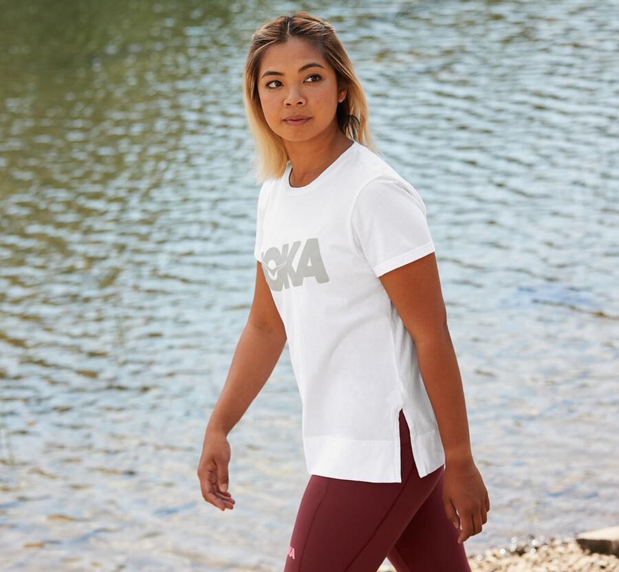 Hoka One One Womens Tee - Brand - White - VCOS01257